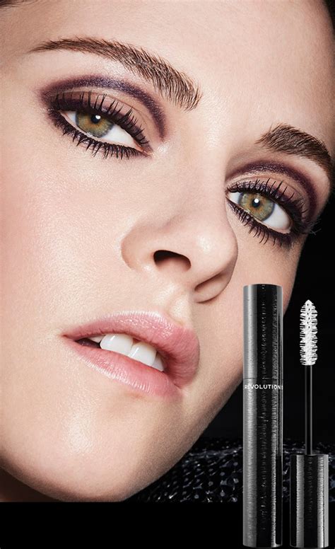 chanel 3d revolution|revolution de chanel mascara.